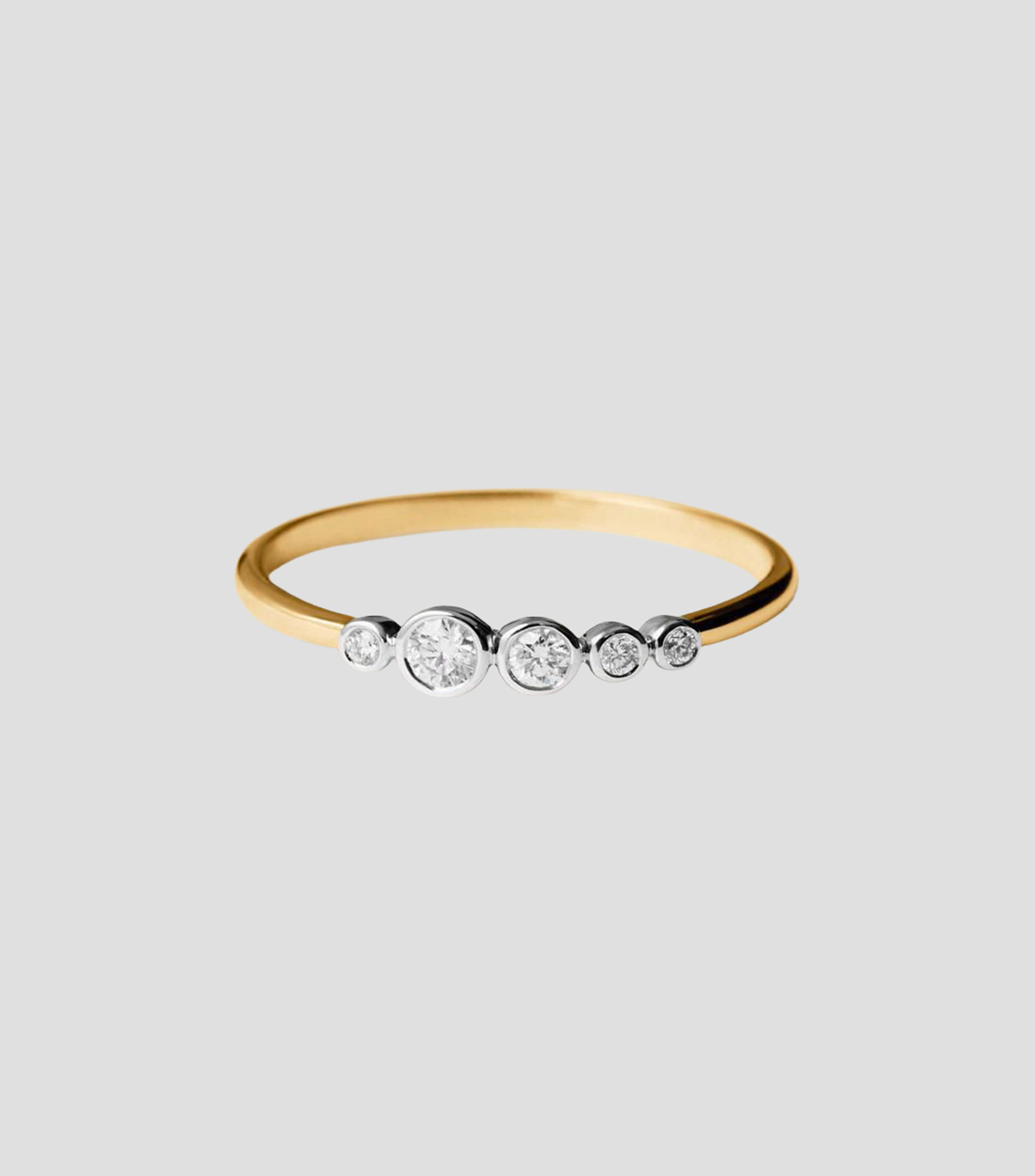 Anillo en Oro amarillo con diamantes Mujer
